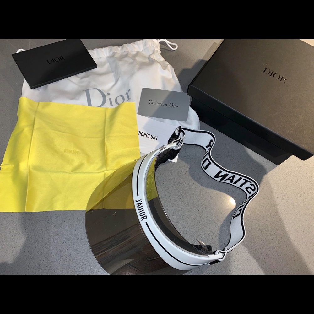 Brand New Dior Visor 🌟 no less than asking price